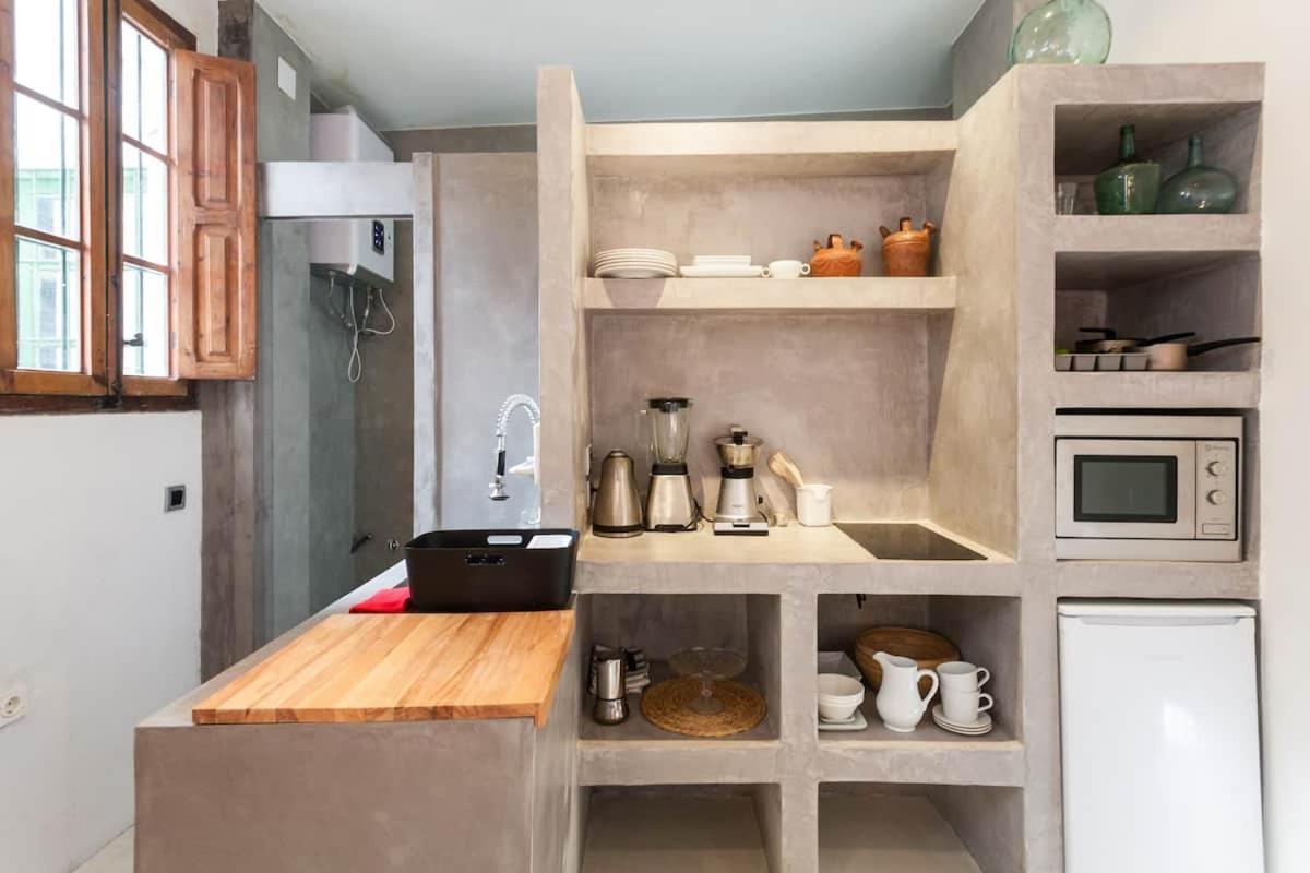 Casita Artista En Bello Edificio Barrio Ruzafa Valence Extérieur photo