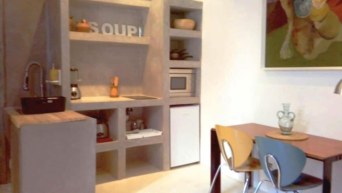 Casita Artista En Bello Edificio Barrio Ruzafa Valence Extérieur photo
