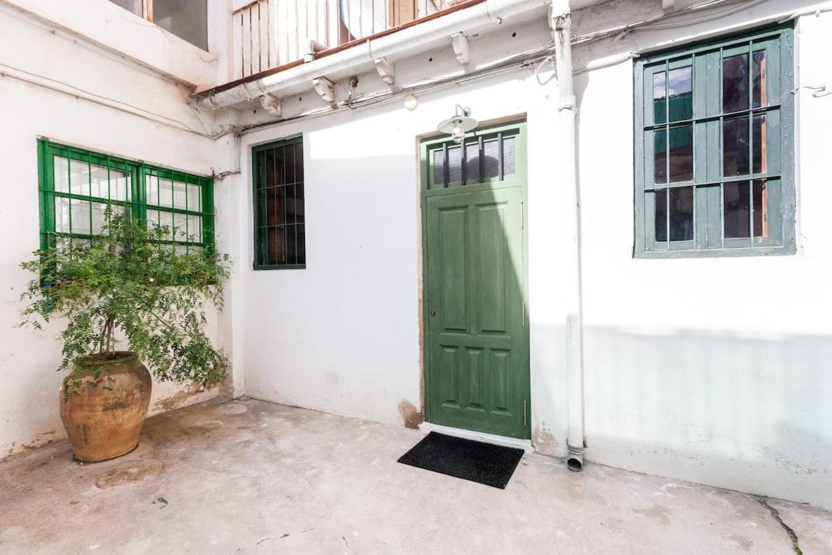 Casita Artista En Bello Edificio Barrio Ruzafa Valence Extérieur photo