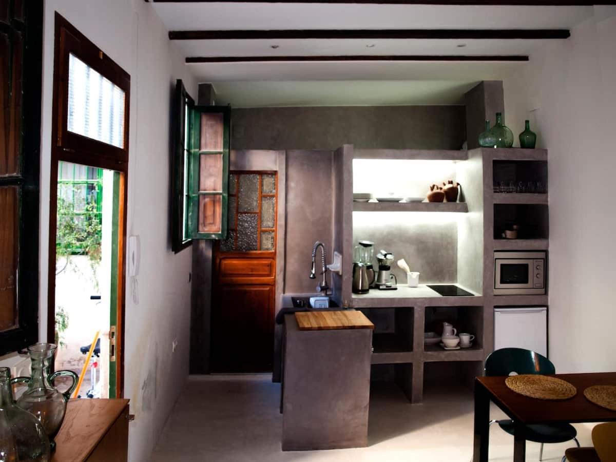 Casita Artista En Bello Edificio Barrio Ruzafa Valence Extérieur photo